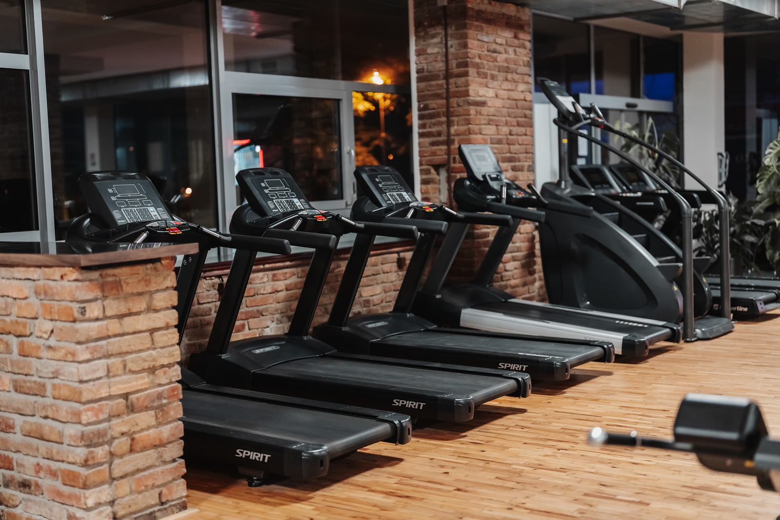 George’s_fitness_interier_033